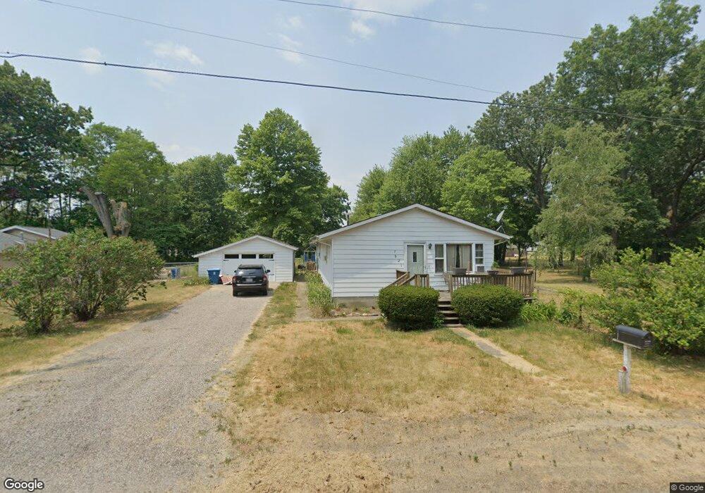 7921 N Topinabee Rd, Walkerton, IN 46574 - photo 1
