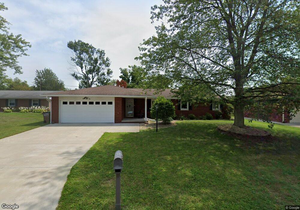 3035 Seneca Ct, Columbus, IN 47203 - photo 1