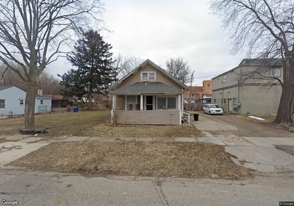 112 W Lakeview Ave, Flint, MI 48503 - photo 1