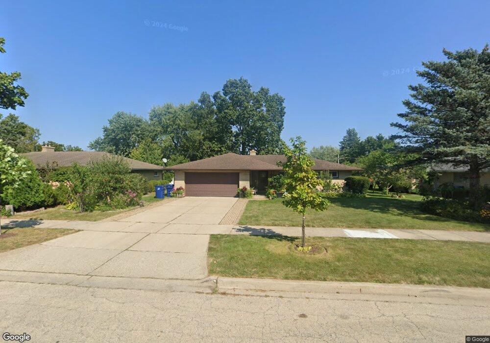 705 Keller Ave, Waukegan, IL 60085 - photo 1