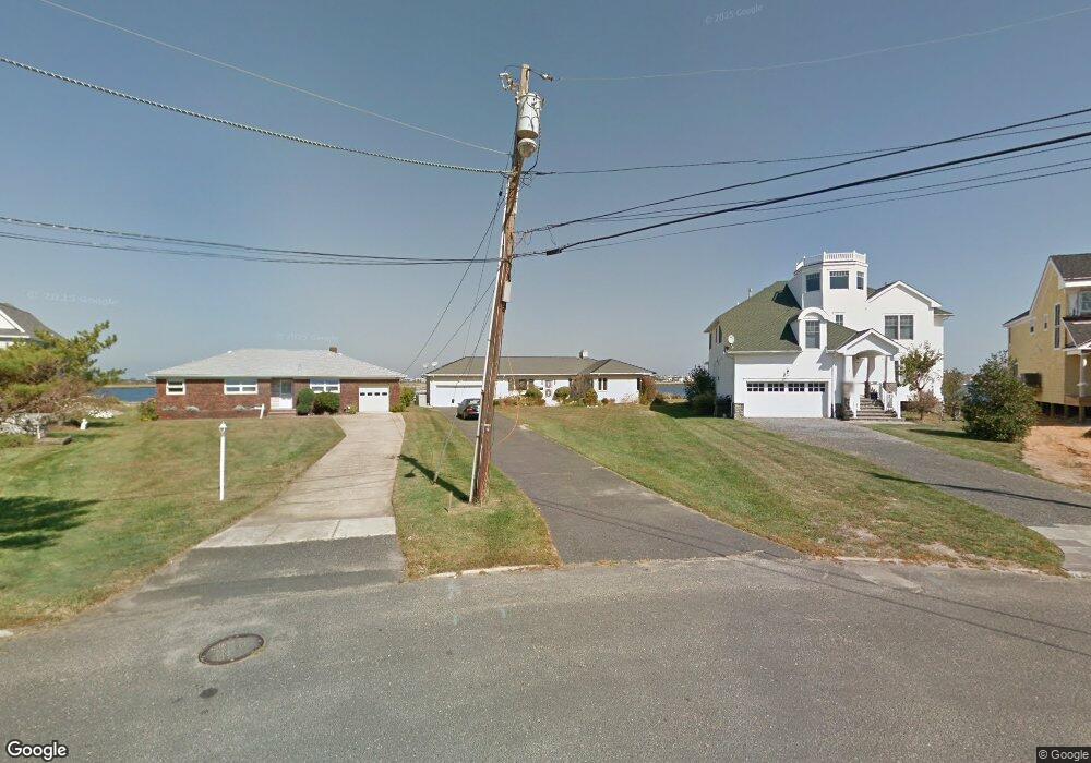 3 Circle Dr, Monmouth Beach, NJ 07750 - photo 1
