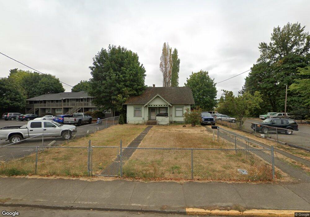 214 E Main St, Sheridan, OR 97378 - photo 1
