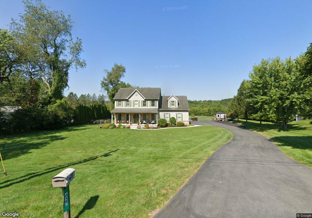 627 Fehr Rd, Nazareth, PA 18064 - photo 1