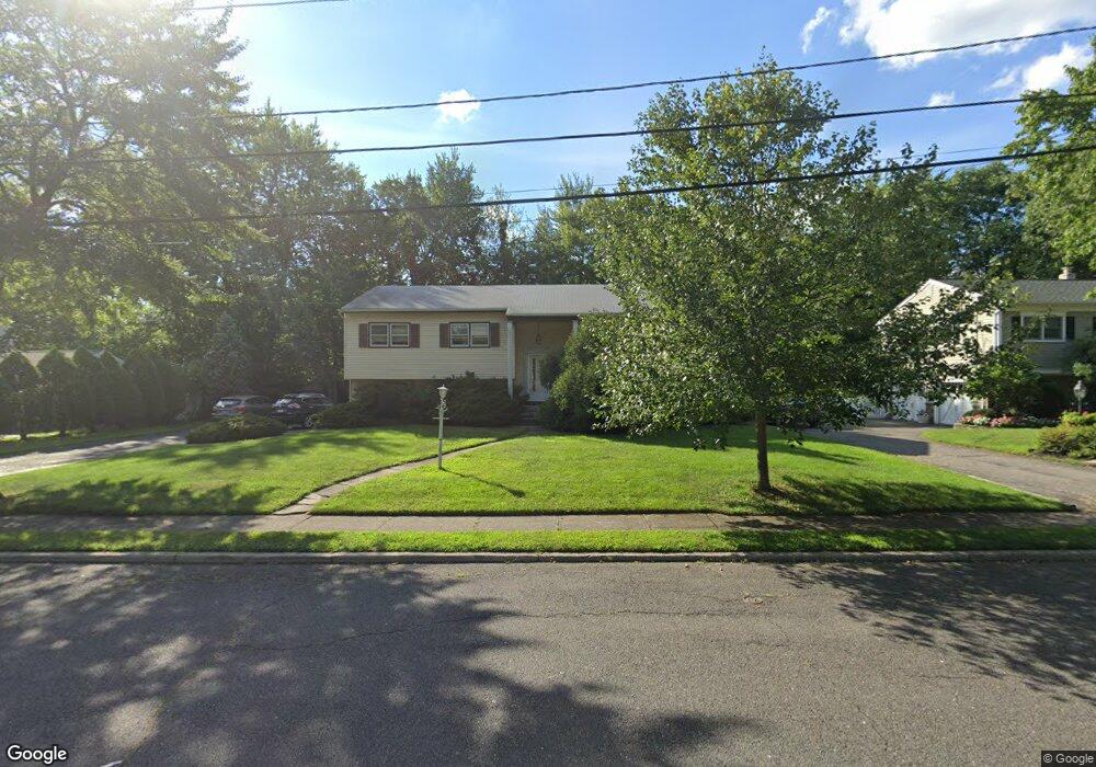 515 Hobart Rd, Paramus, NJ 07652 - photo 1