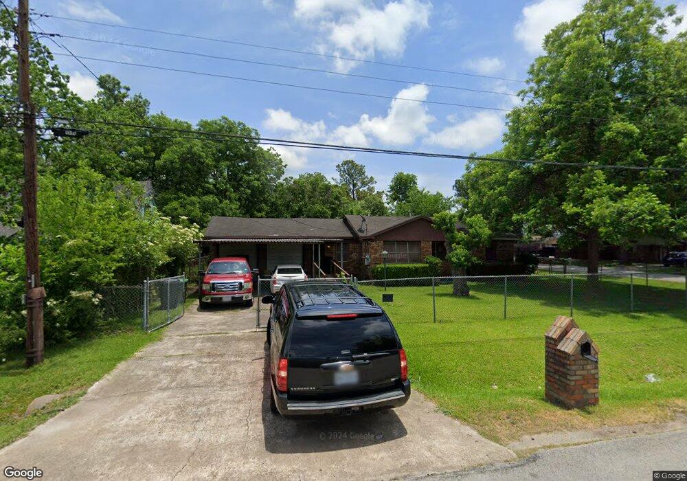 6806 Elbert St, Houston, TX 77028 - photo 1