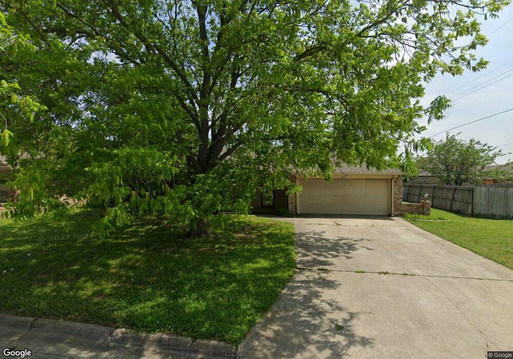 2013 Tulane Ave, Gainesville, TX 76240 - photo 1