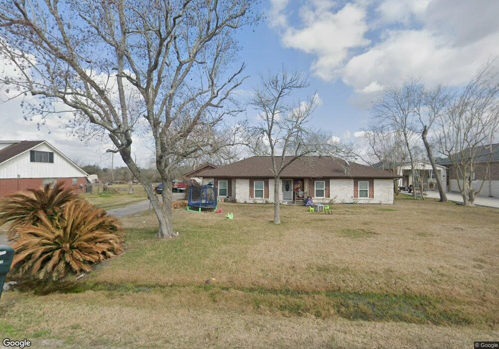 15923 Spinks Rd, Alvin, TX 77511 - photo 1