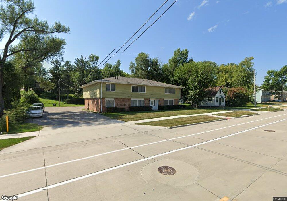 2631 O Ave NW unit 3, Cedar Rapids, IA 52405 - photo 1