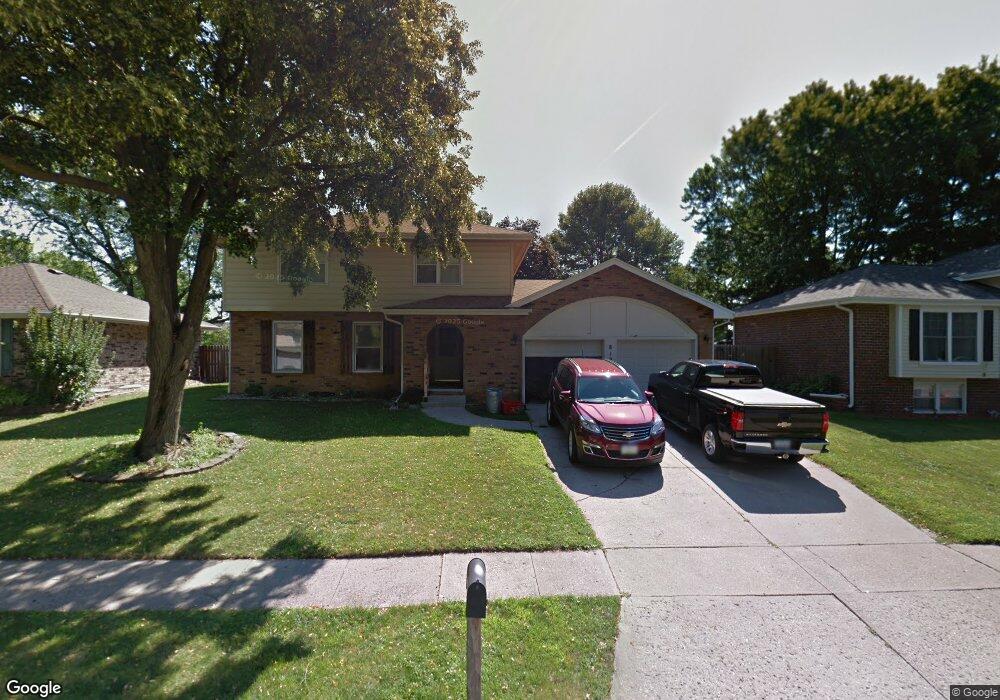 810 E 17th St N, Newton, IA 50208 - photo 1