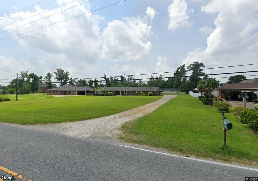 2605 W Prien Lake Rd, Lake Charles, LA 70605 - photo 1