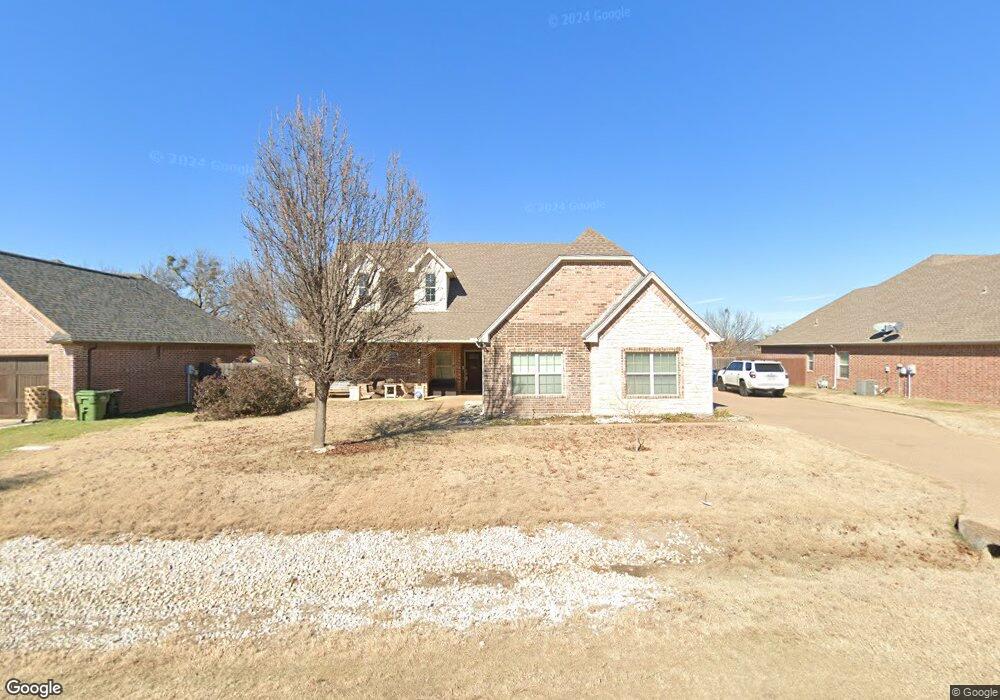 2800 Willow Ridge Cir, Granbury, TX 76049 - photo 1