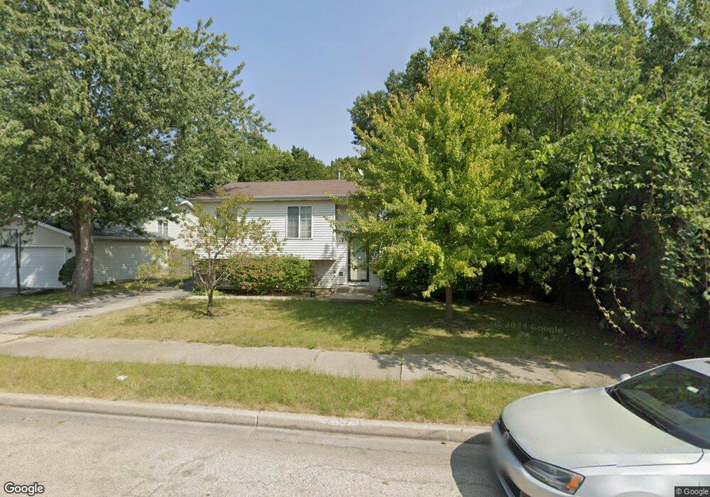 1741 N Metropolitan Ave, Waukegan, IL 60085 - photo 1