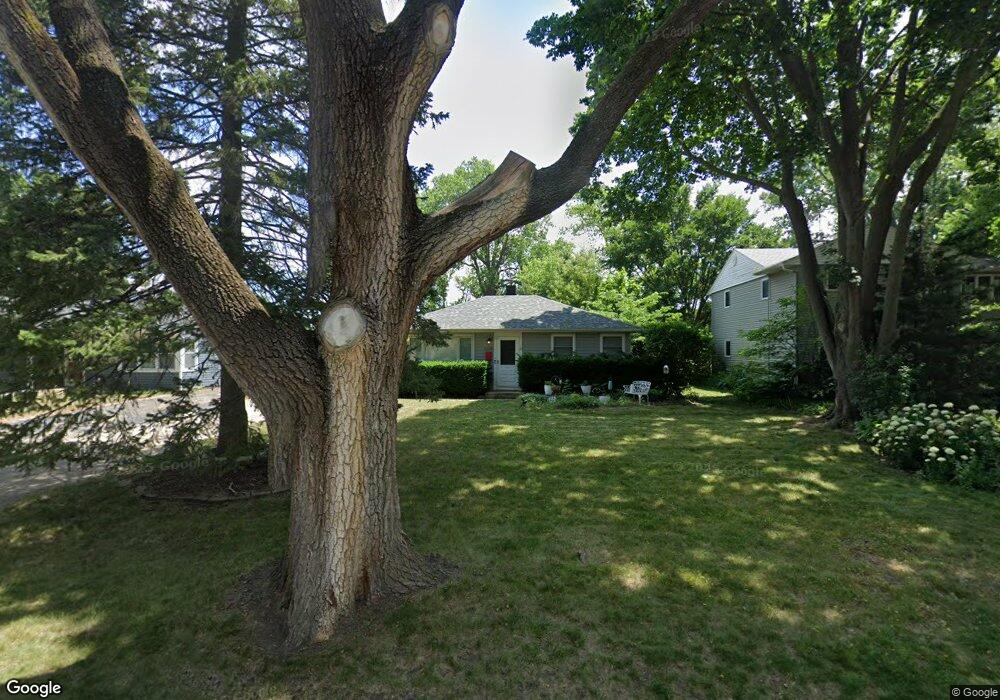 2108 Swan Ln, Rolling Meadows, IL 60008 - photo 1