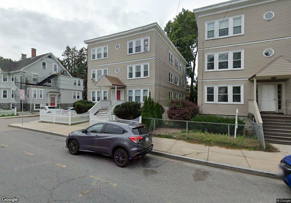 193 Florence St unit 3 Right, Roslindale, MA 02131 - photo 1