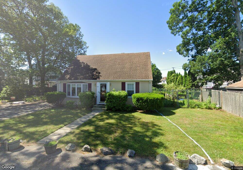 42 Anderton Ave, Pawtucket, RI 02860 - photo 1