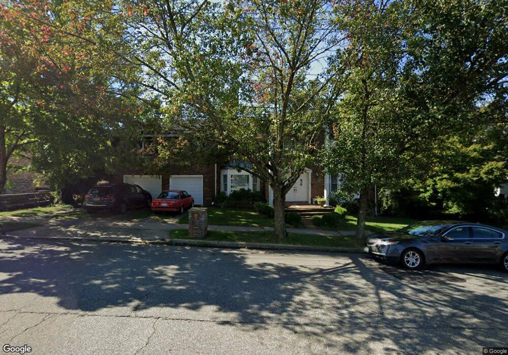 514 Maguire Ave, Staten Island, NY 10309 - photo 1