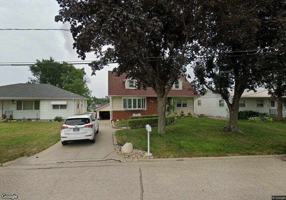 118 Allview Dr SW, Cedar Rapids, IA 52404 - photo 1