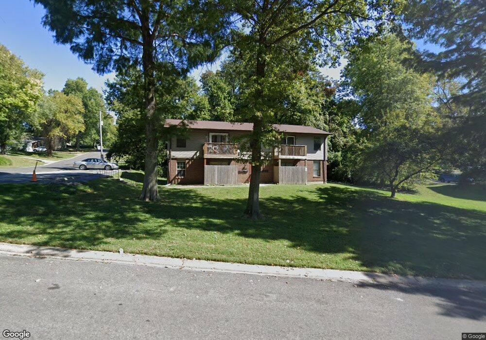 1000 Apache Dr, Collinsville, IL 62234 - photo 1