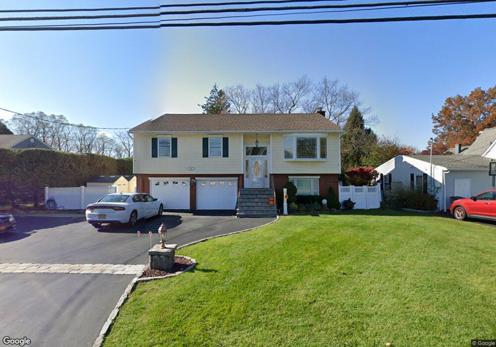 181 Pythian Ave, Hawthorne, NY 10532 - photo 1