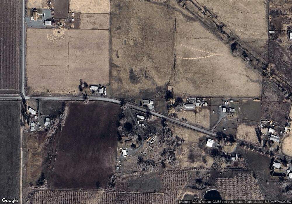 3363 Desmarais Rd, Moxee, WA 98936 - photo 1