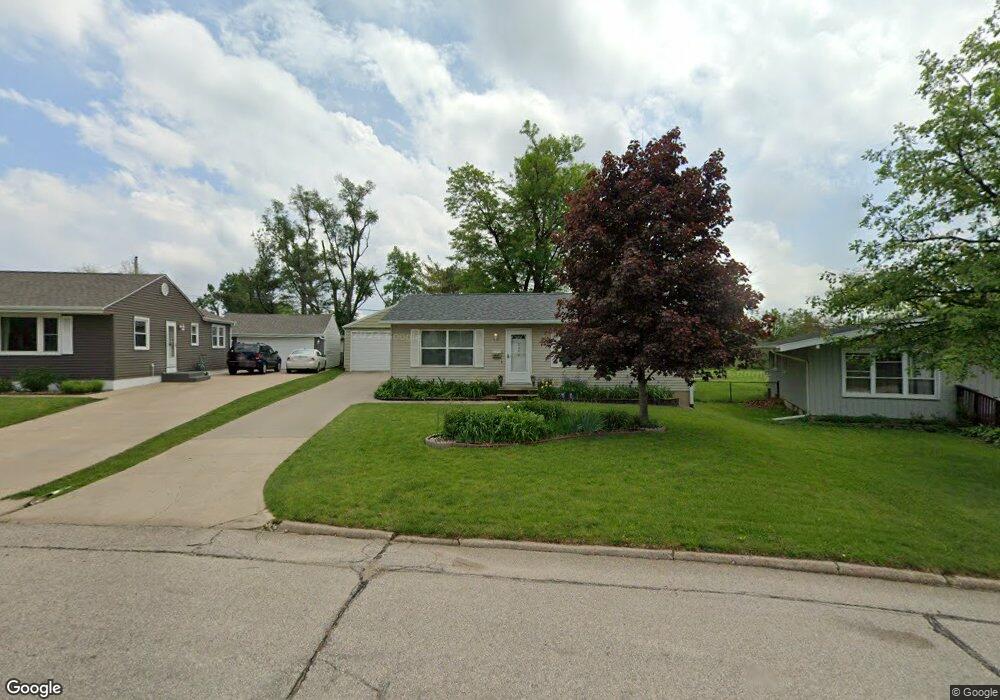 2459 Deborah Dr SW, Cedar Rapids, IA 52404 - photo 1