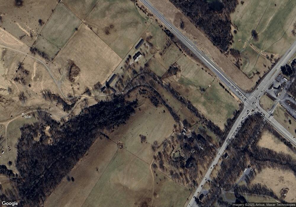 1336 Commerce Rd, Staunton, VA 24401 - photo 1