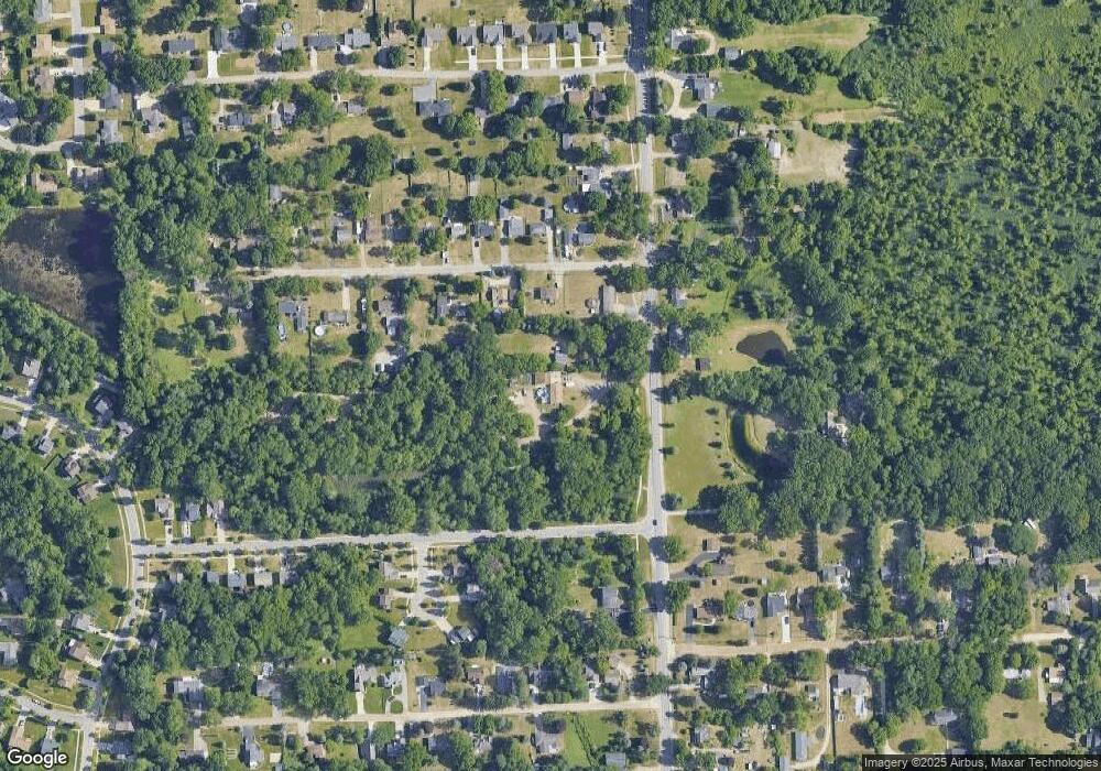 330 S Hospital Rd, Waterford, MI 48327 - photo 1