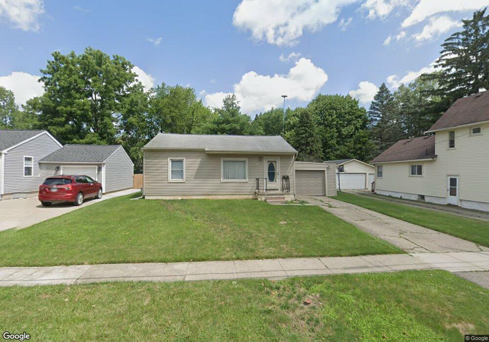1334 W King St, Owosso, MI 48867 - photo 1