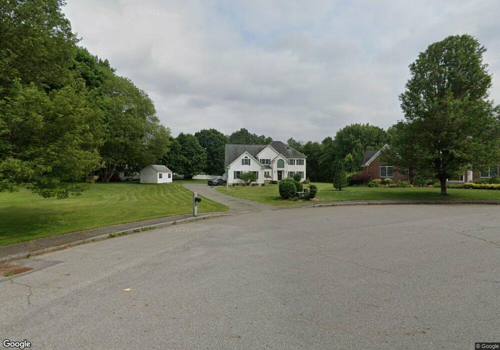 4 Strawberry Ln, Dracut, MA 01826 - photo 1