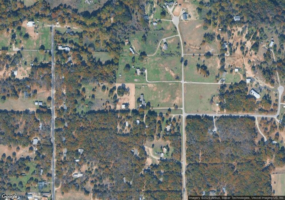 301 Pine Bluff Ln, Springtown, TX 76082 - photo 1