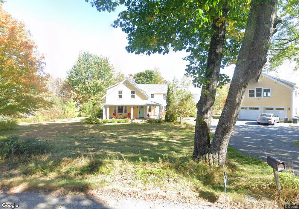 111 Sligo Rd, Yarmouth, ME 04096 - photo 1