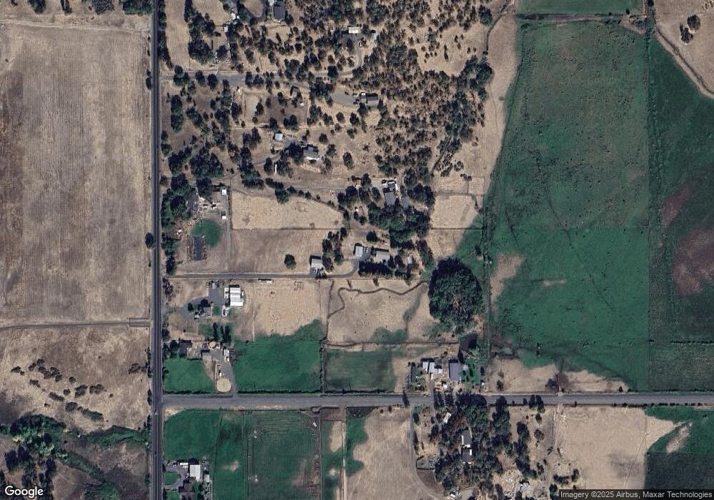 10994 Agate Rd, Eagle Point, OR 97524 - photo 1