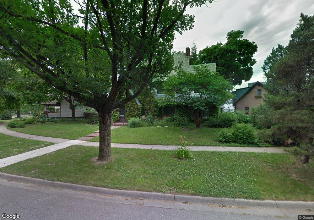 1311 N Genesee Dr, Lansing, MI 48915 - photo 1