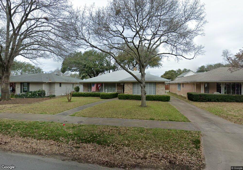 6921 Huff Trail, Dallas, TX 75214 - photo 1