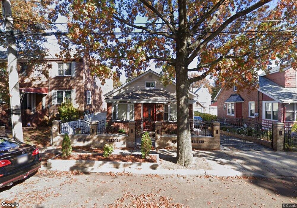 11033 172nd St, Jamaica, NY 11433 - photo 1