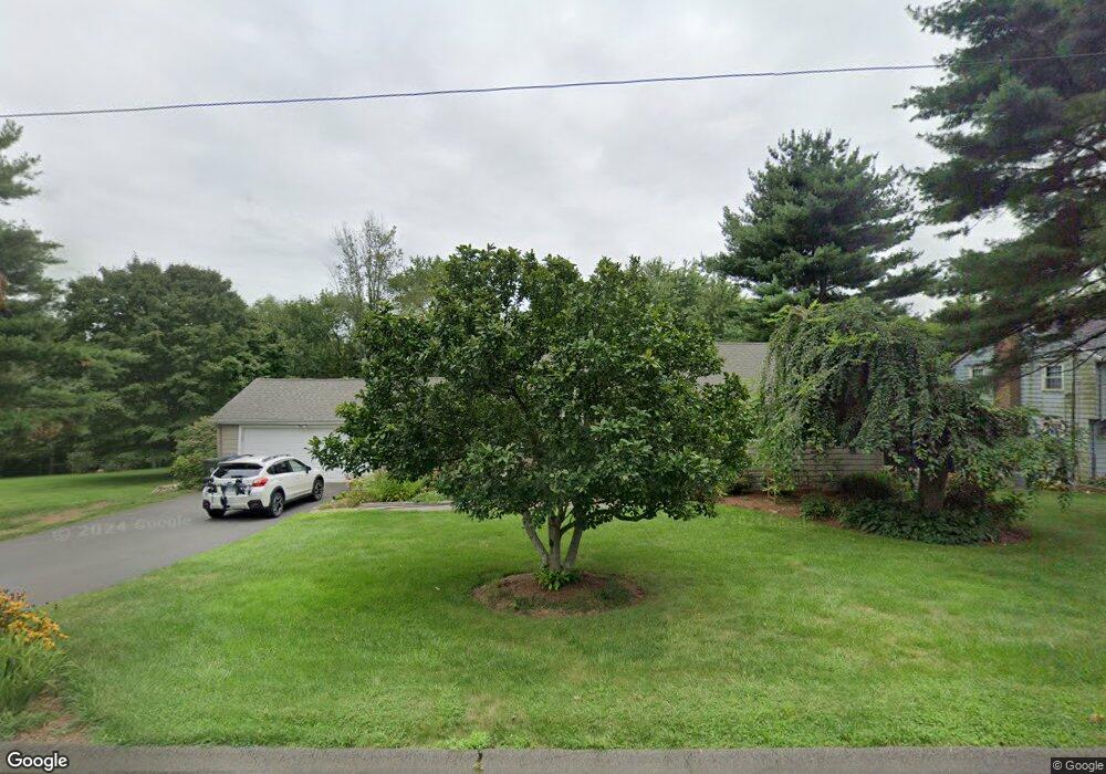 39 Stocking Brook Rd, Berlin, CT 06037 - photo 1