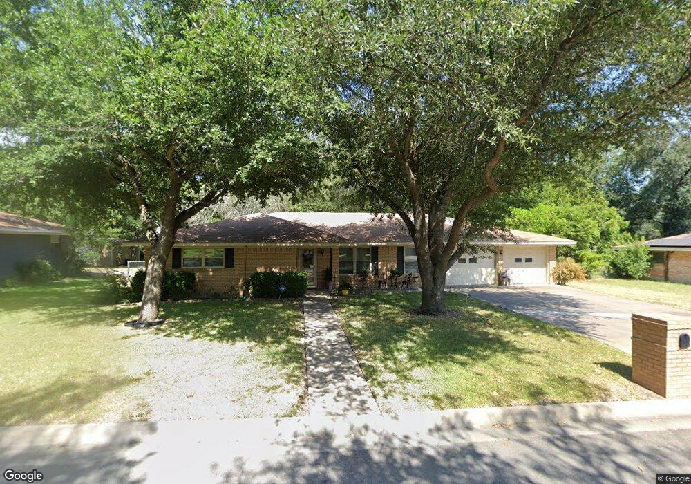 512 S College Ave, Troy, TX 76579 - photo 1