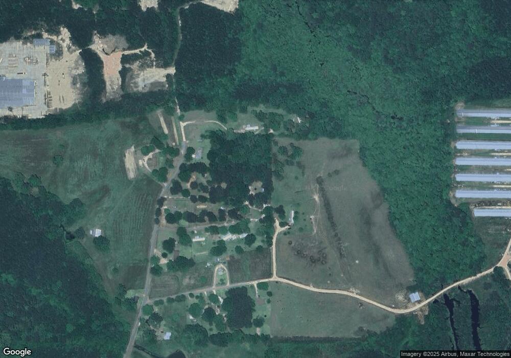 112 Charlie Ward Rd, Laurel, MS 39443 - photo 1