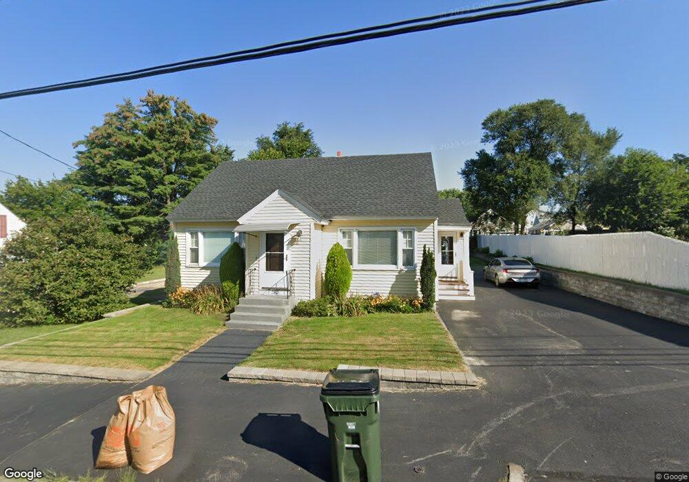 282 Cilley Rd, Manchester, NH 03103 - photo 1