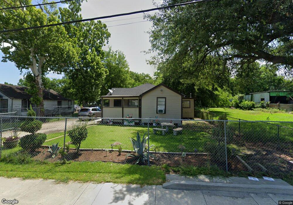 6310 Hirsch Rd, Houston, TX 77026 - photo 1