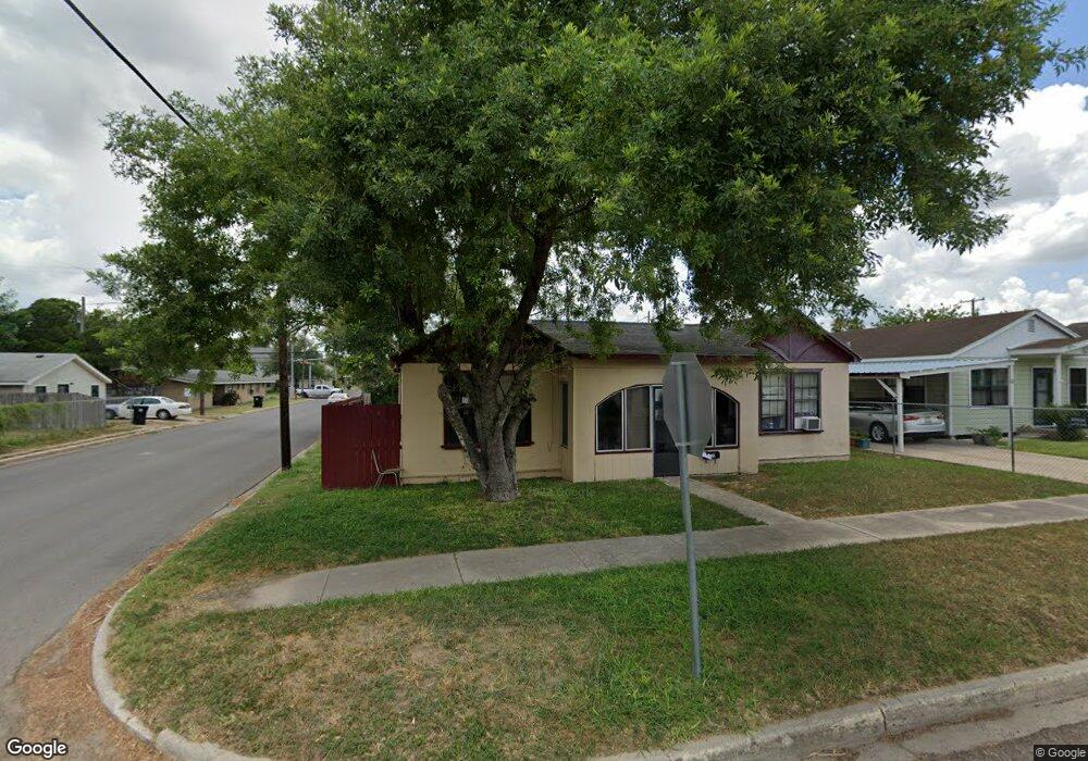 722 S Kansas Ave, Weslaco, TX 78596 - photo 1