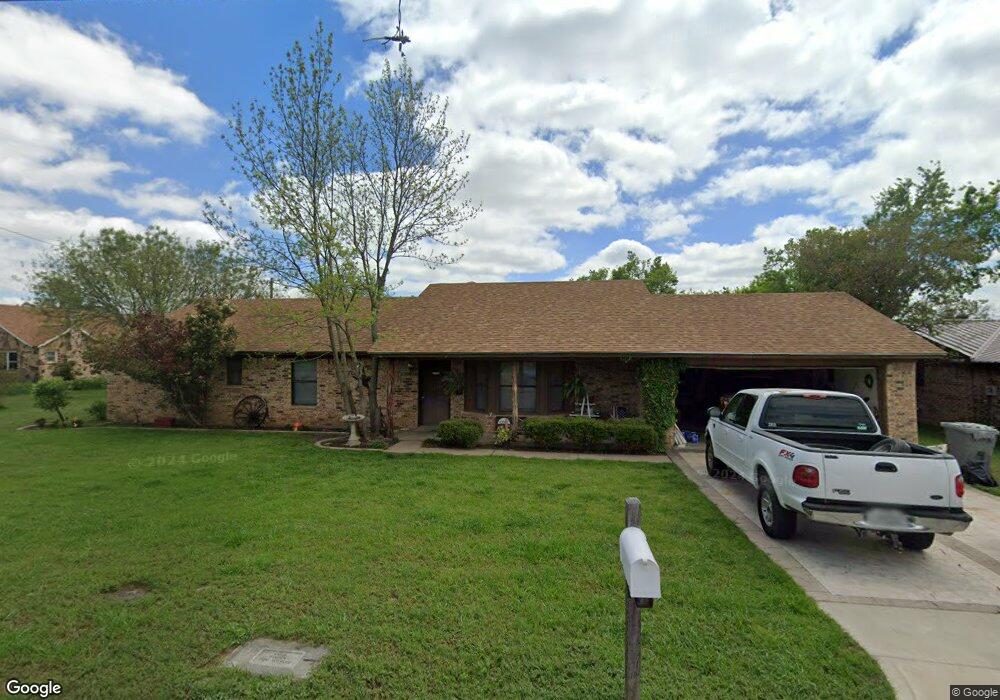1227 Mineola St, Weatherford, TX 76086 - photo 1