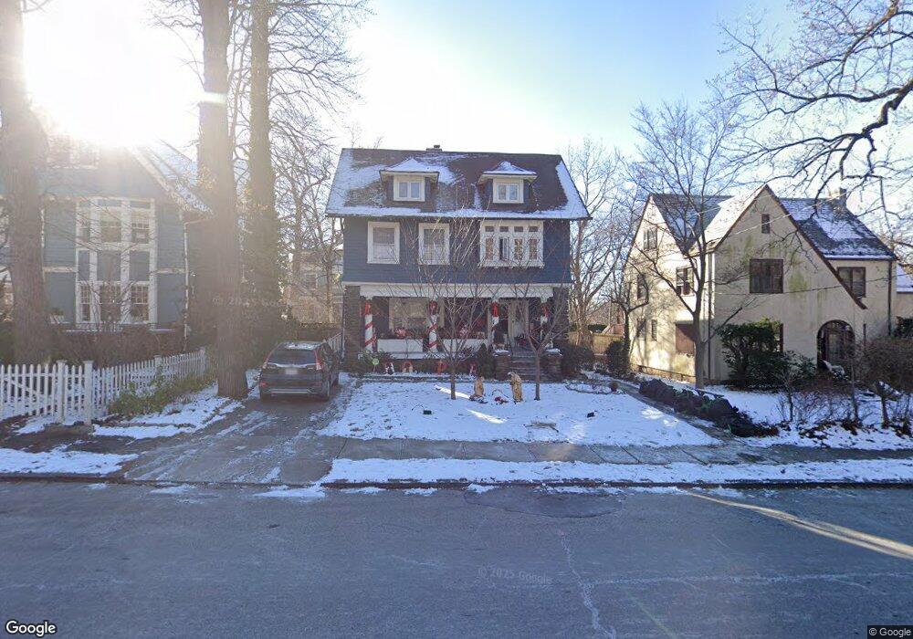 291 Park Hill Ave, Yonkers, NY 10705 - photo 1