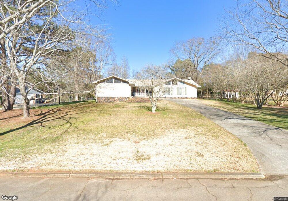 222 Cathey Ln NW unit 4, Lilburn, GA 30047 - photo 1