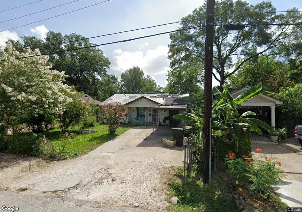5312 Wunder Ln, Houston, TX 77091 - photo 1