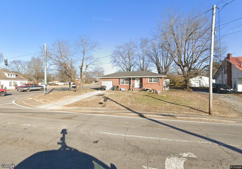 600 S Russell St, Portland, TN 37148 - photo 1