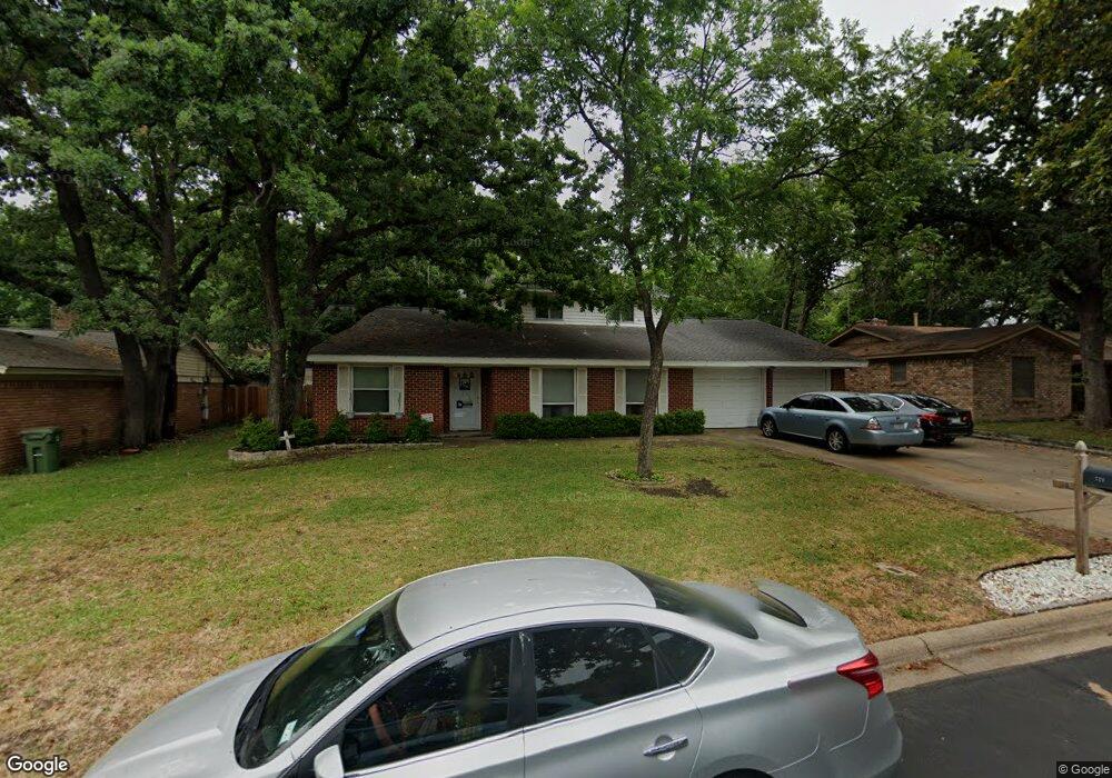 721 Bedford Ct W, Hurst, TX 76053 - photo 1