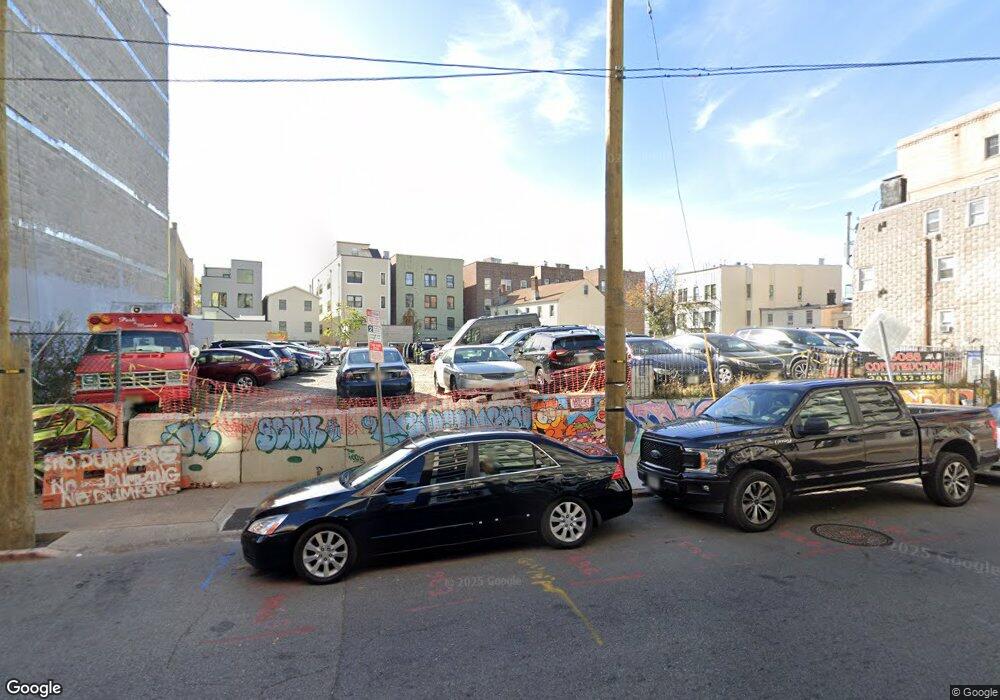 185 Academy St unit 2, Jersey City, NJ 07306 - photo 1