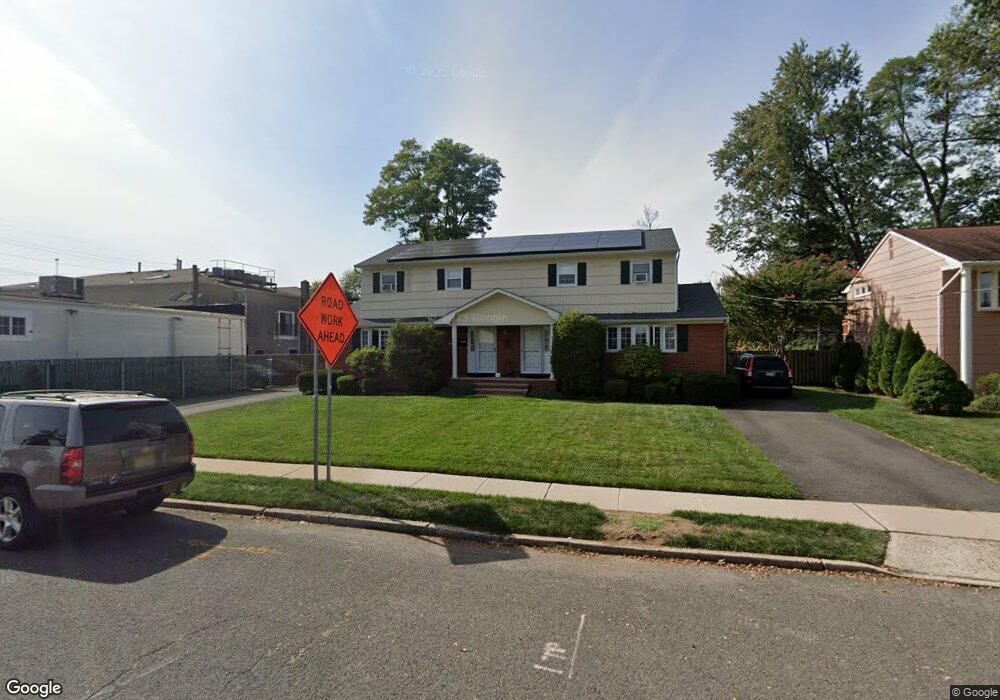 1 Locust Ave, Middlesex, NJ 08846 - photo 1