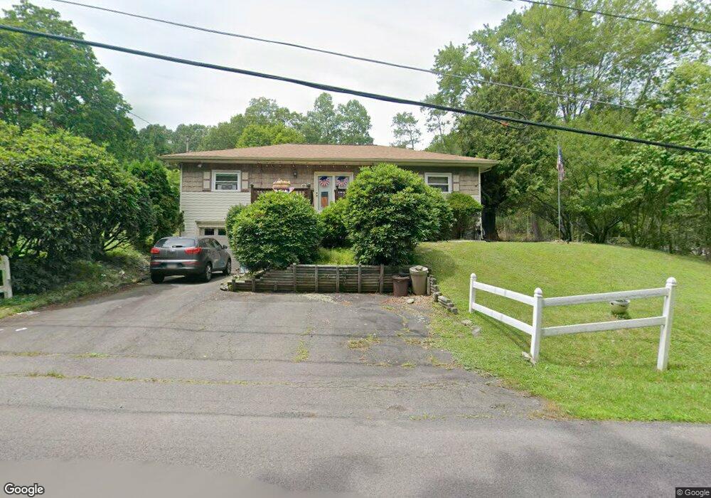 314 Heslop Rd, Mountain Top, PA 18707 - photo 1